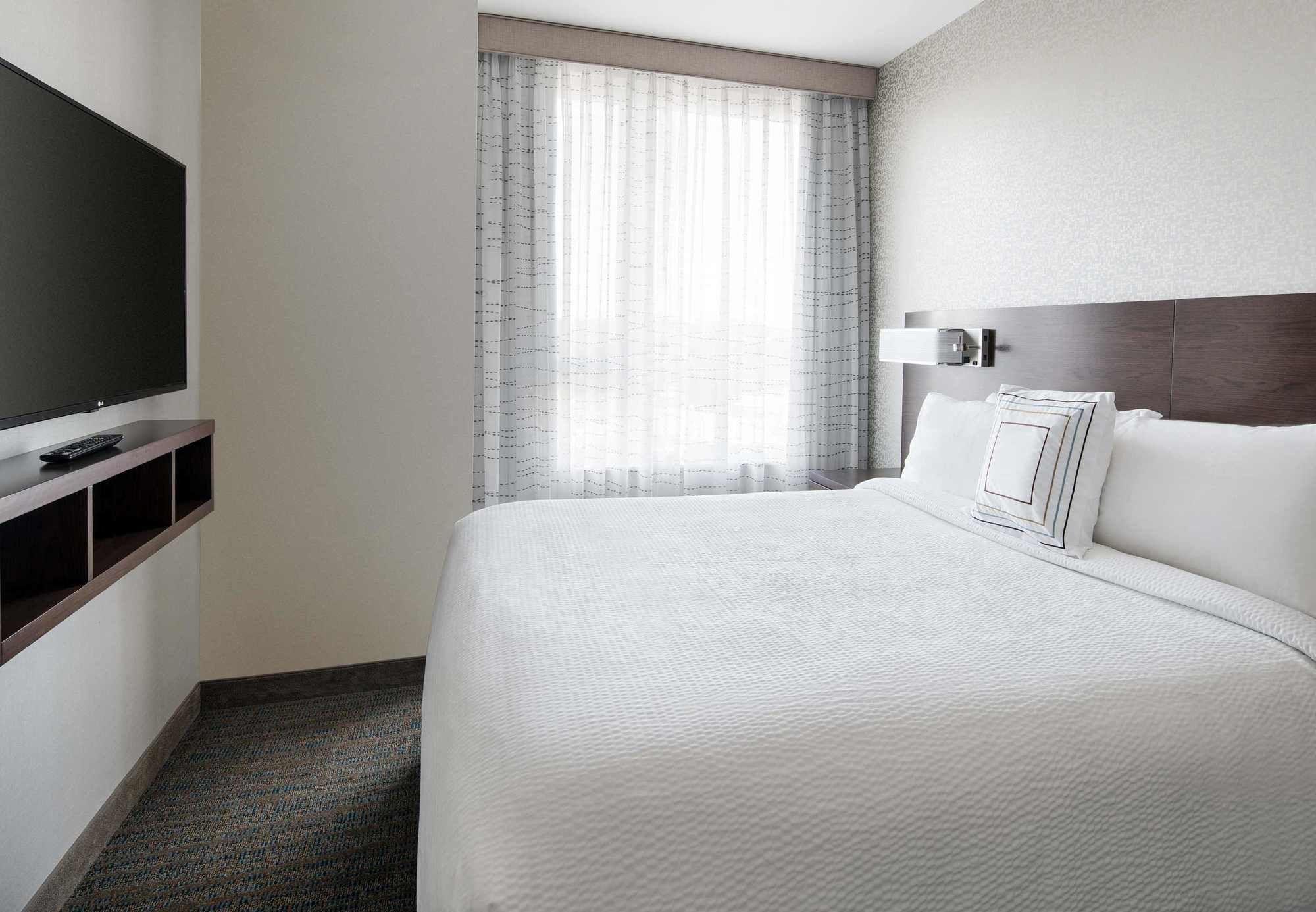 Residence Inn By Marriott Boston Watertown Exterior photo