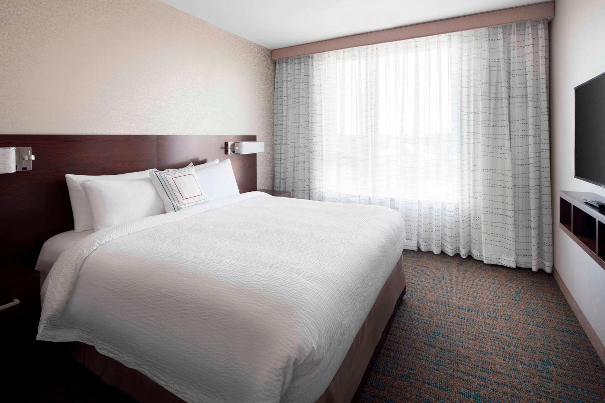 Residence Inn By Marriott Boston Watertown Exterior photo